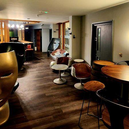 Pinnacle Suites Hotel 考斯 外观 照片