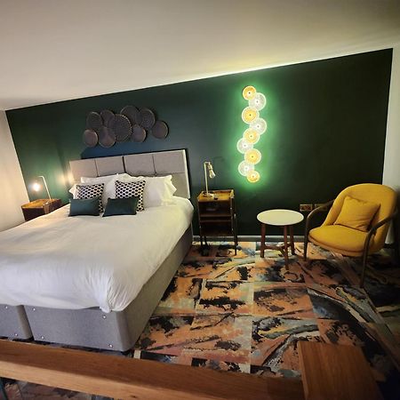 Pinnacle Suites Hotel 考斯 外观 照片