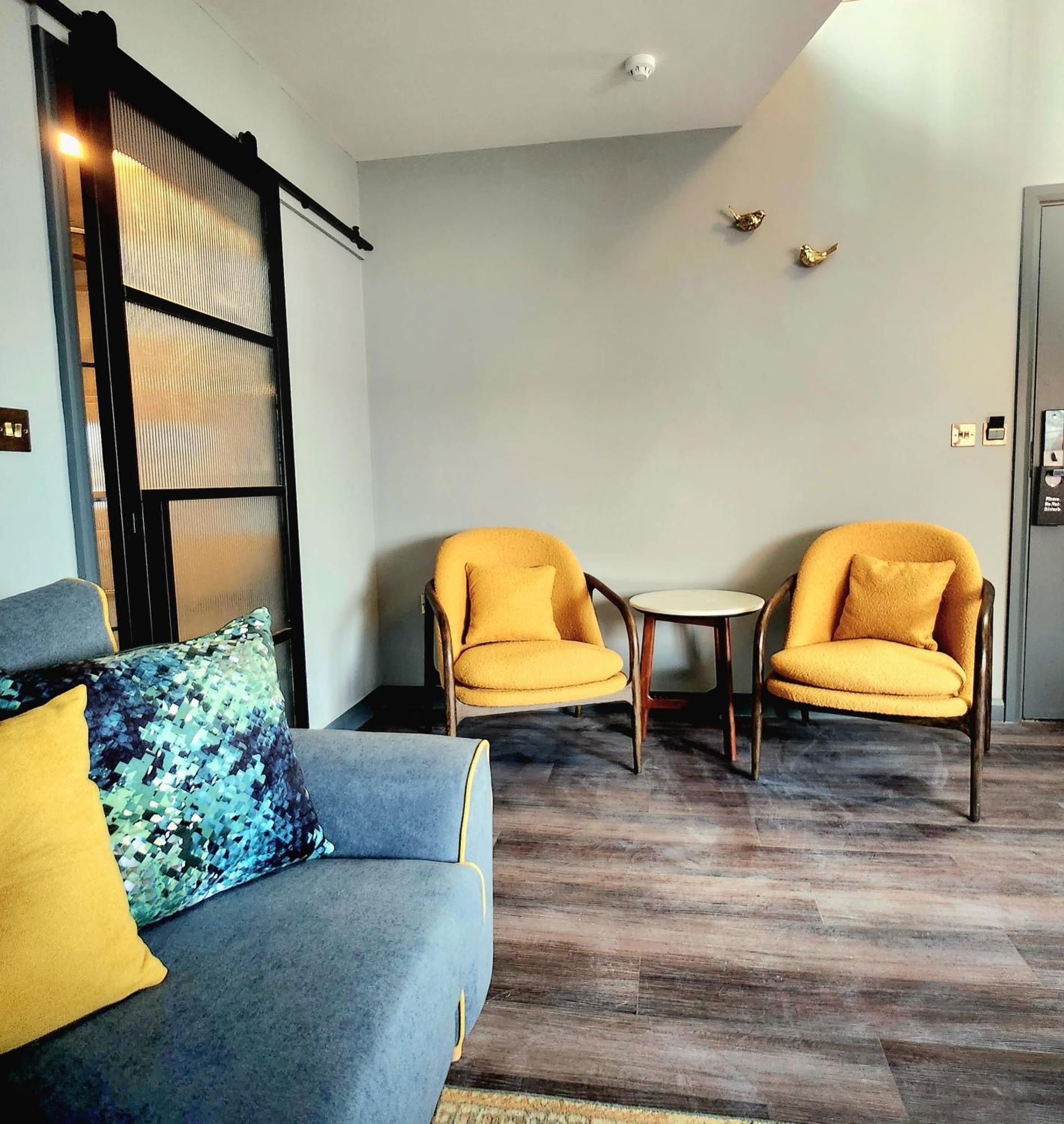 Pinnacle Suites Hotel 考斯 外观 照片