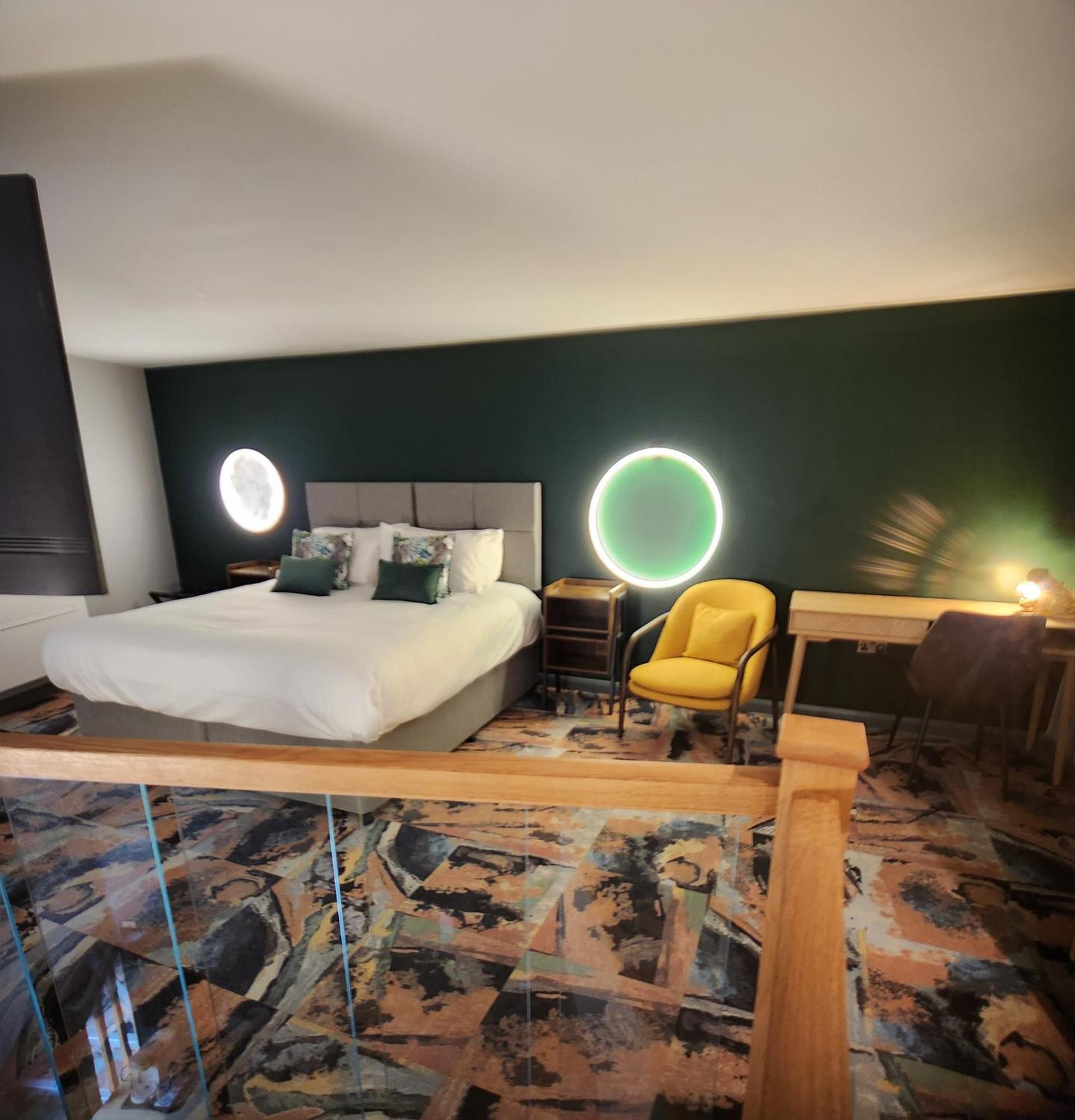 Pinnacle Suites Hotel 考斯 外观 照片