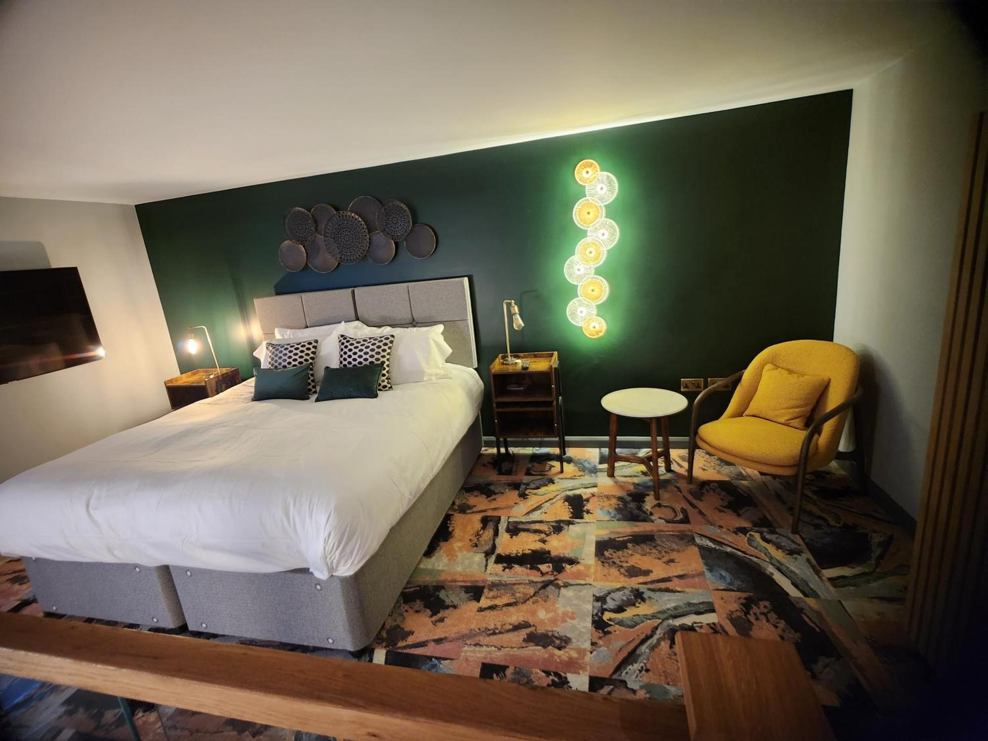 Pinnacle Suites Hotel 考斯 外观 照片